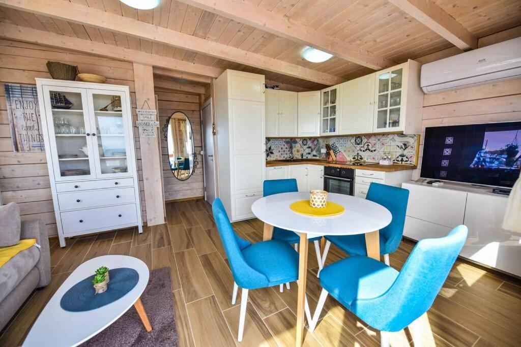 Ferienwohnung The Beach House With The Magical Sunsets Ulcinj Exterior foto